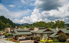 Greystone Lodge On The River